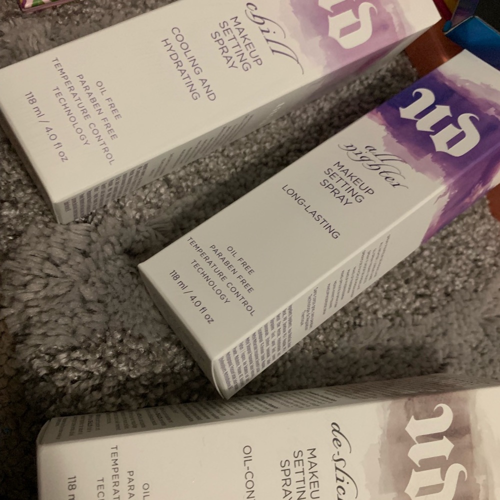 Urban decay setting spray